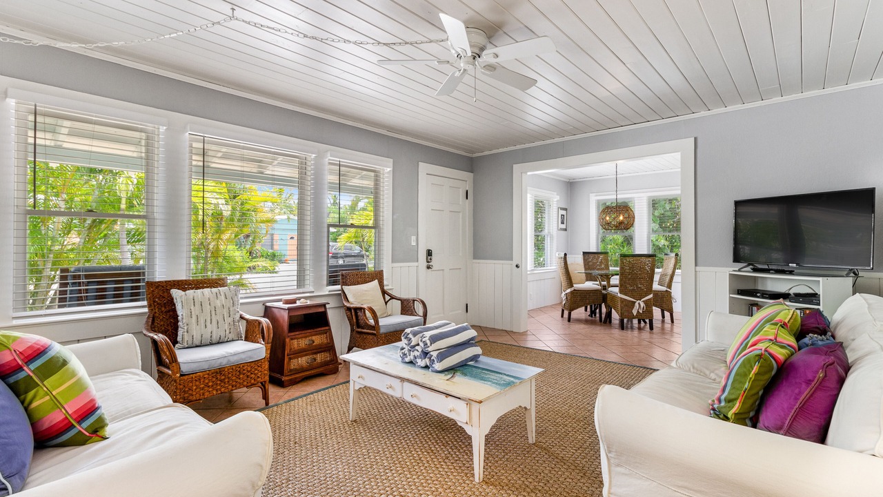 Photo of Livingroom in Ilexhurst