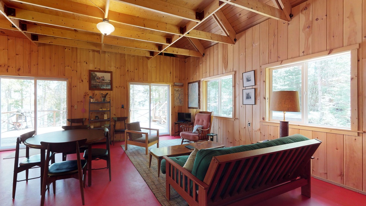 Photo of Livingroom in Northeast Somerset