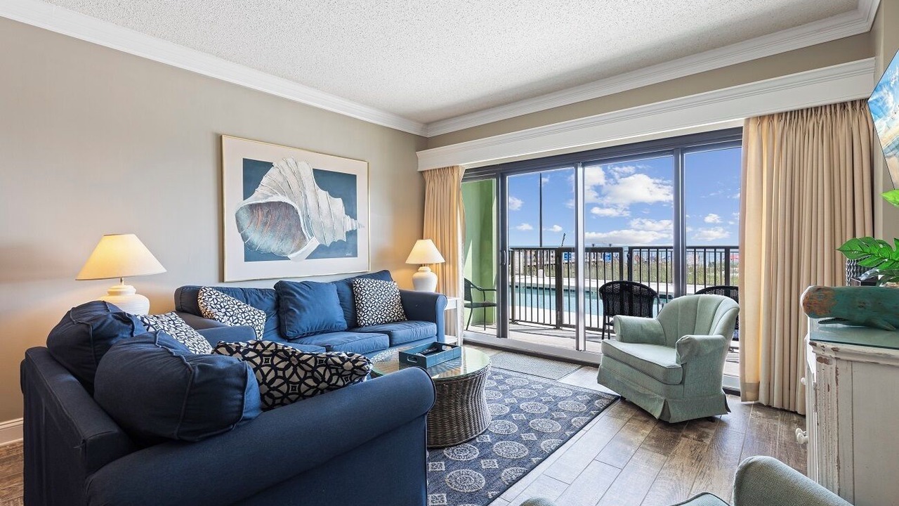 Photo of Livingroom in Cherry Grove Beach