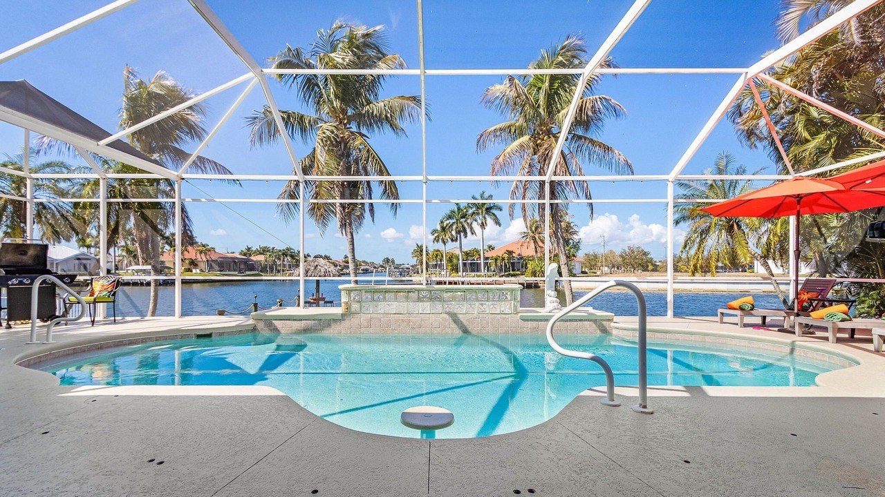 Photo of Outdoor in Pelican