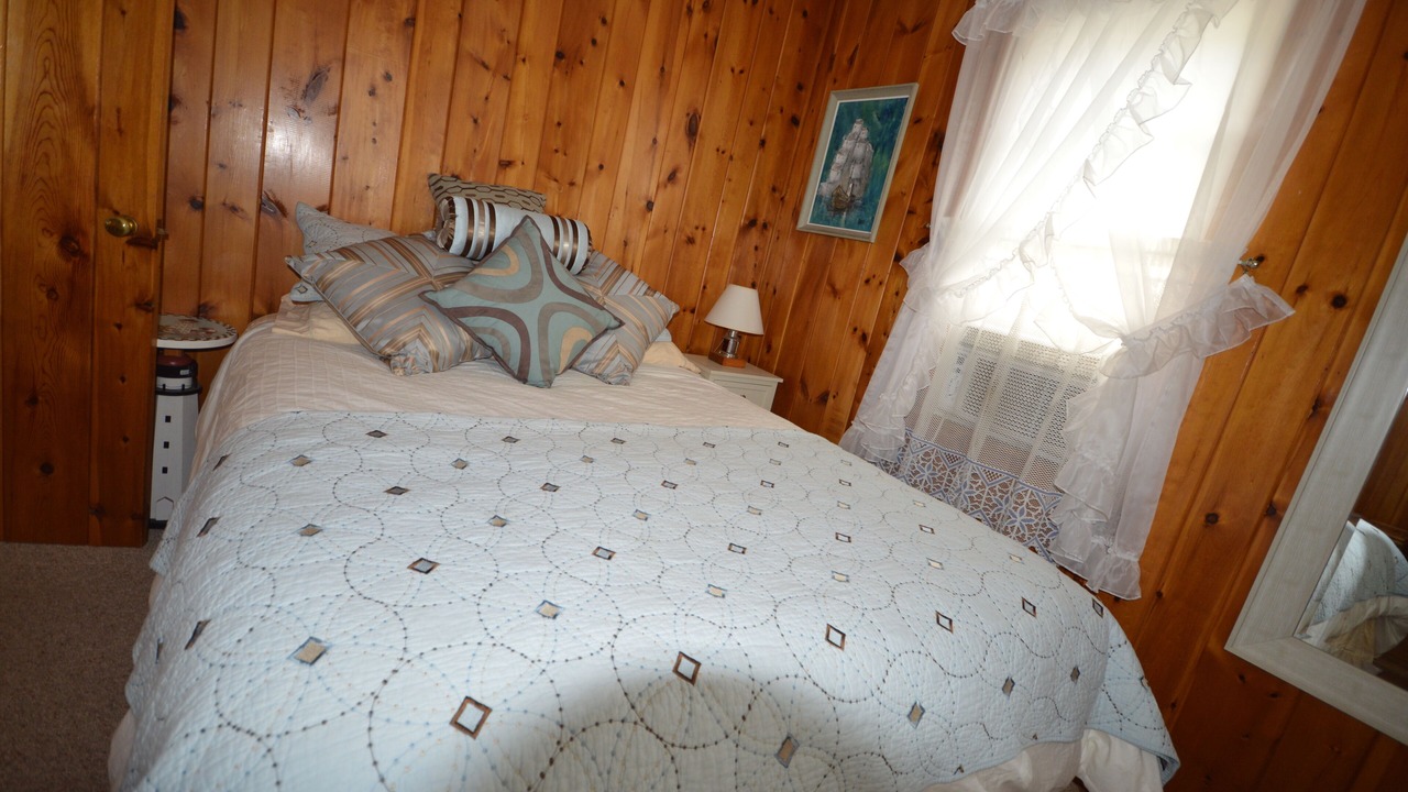 Photo of Bedroom in Boyne City
