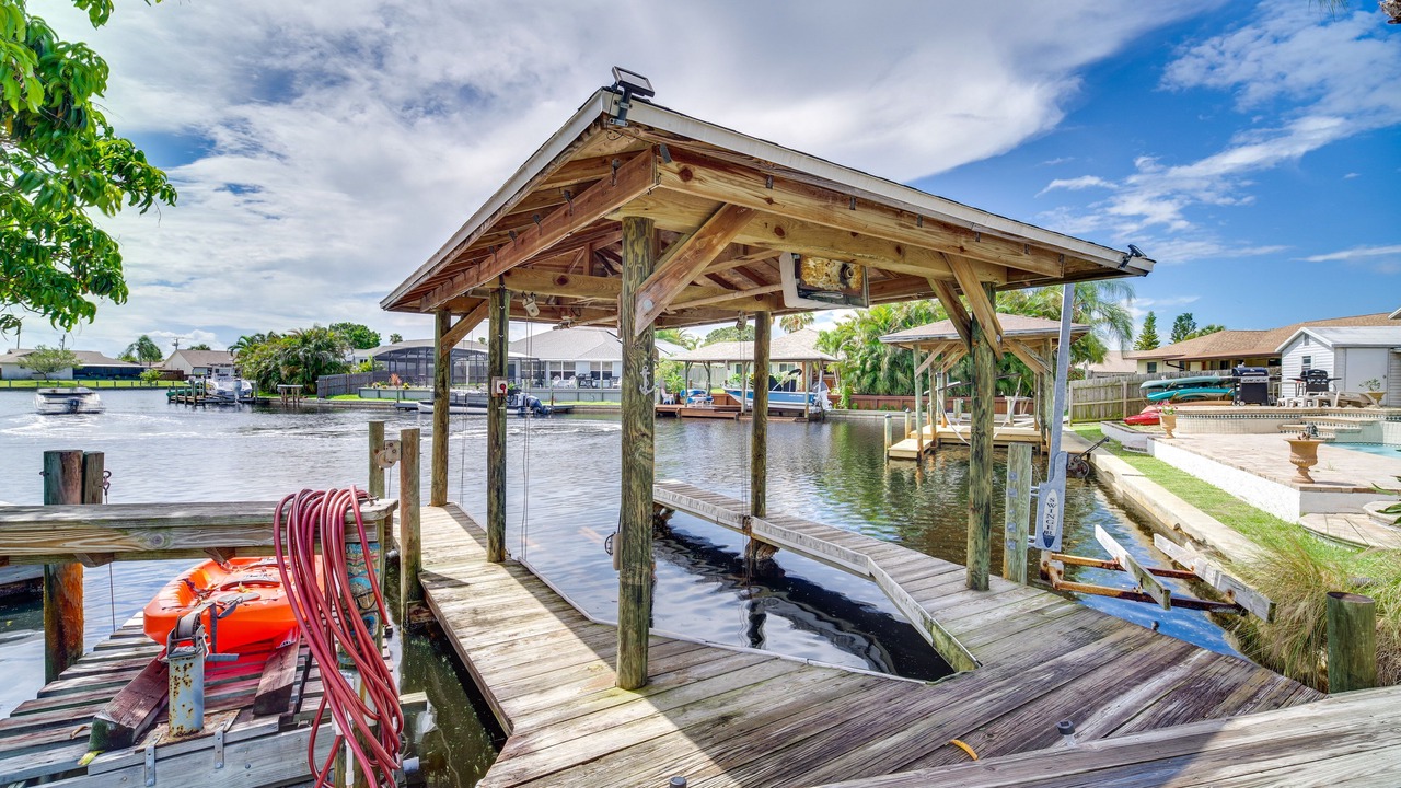Photo of Outdoor in Holiday Cove