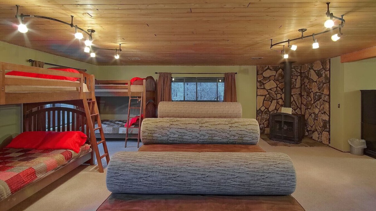 Photo of Bedroom in Pinetop