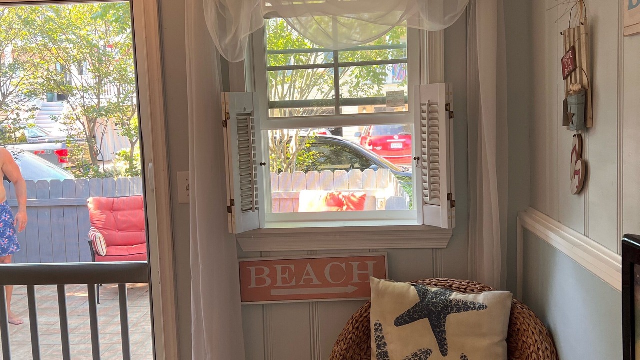 Photo of Livingroom in Dewey Beach