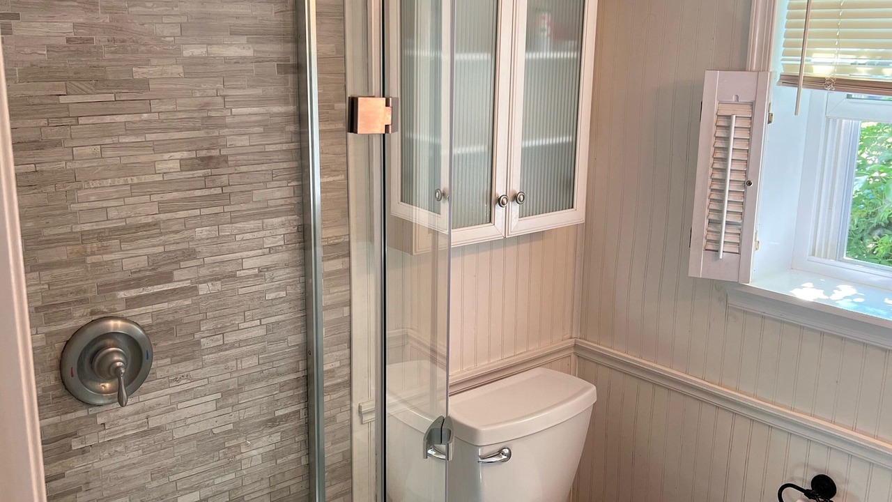 Photo of Bathroom in Dewey Beach