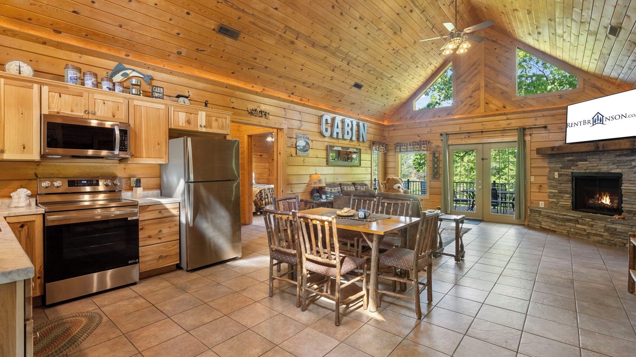 Photo of Kitchen in Branson Cedars