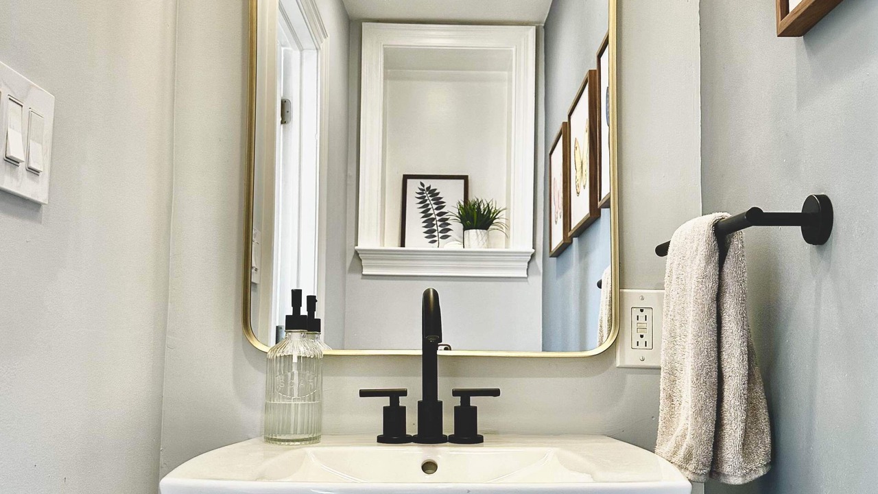 Photo of Bathroom in Brightwood Park