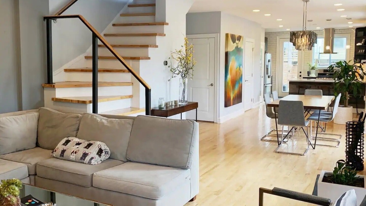 Photo of Livingroom in Brightwood Park