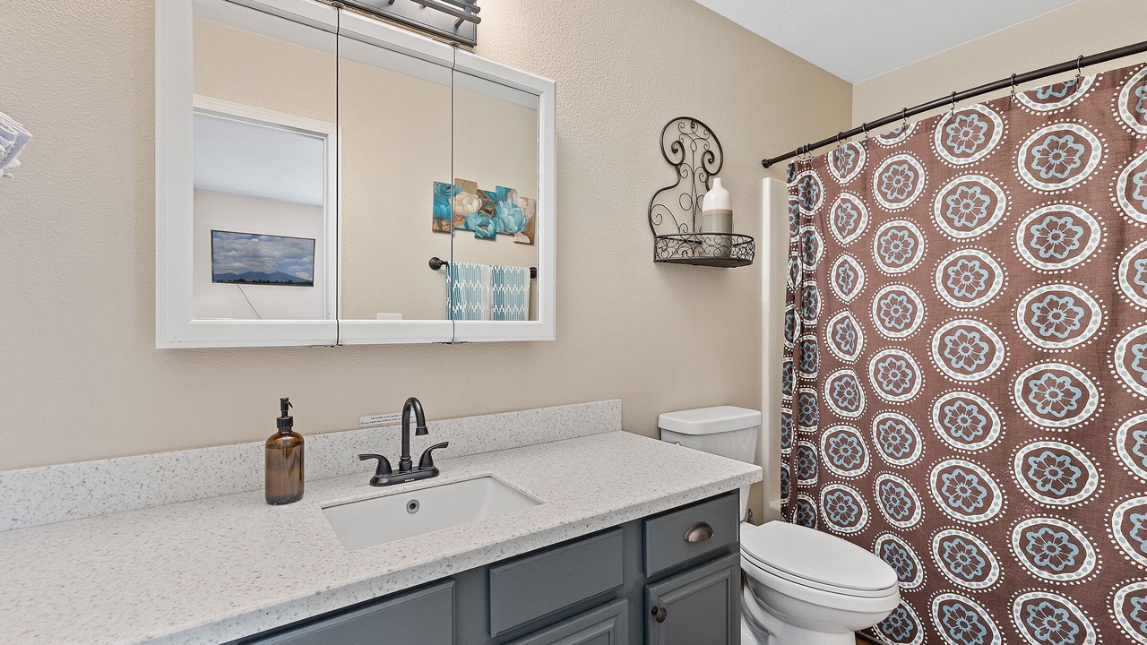Photo of Bathroom in Mountainaire