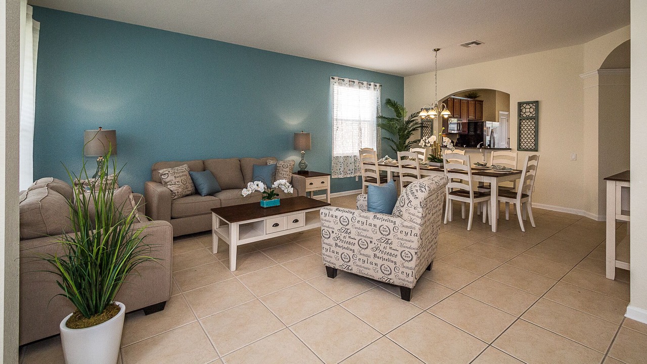 Photo of Livingroom in Windsor Hills