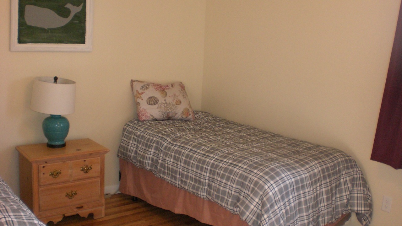 Photo of Bedroom in Country Club Estates