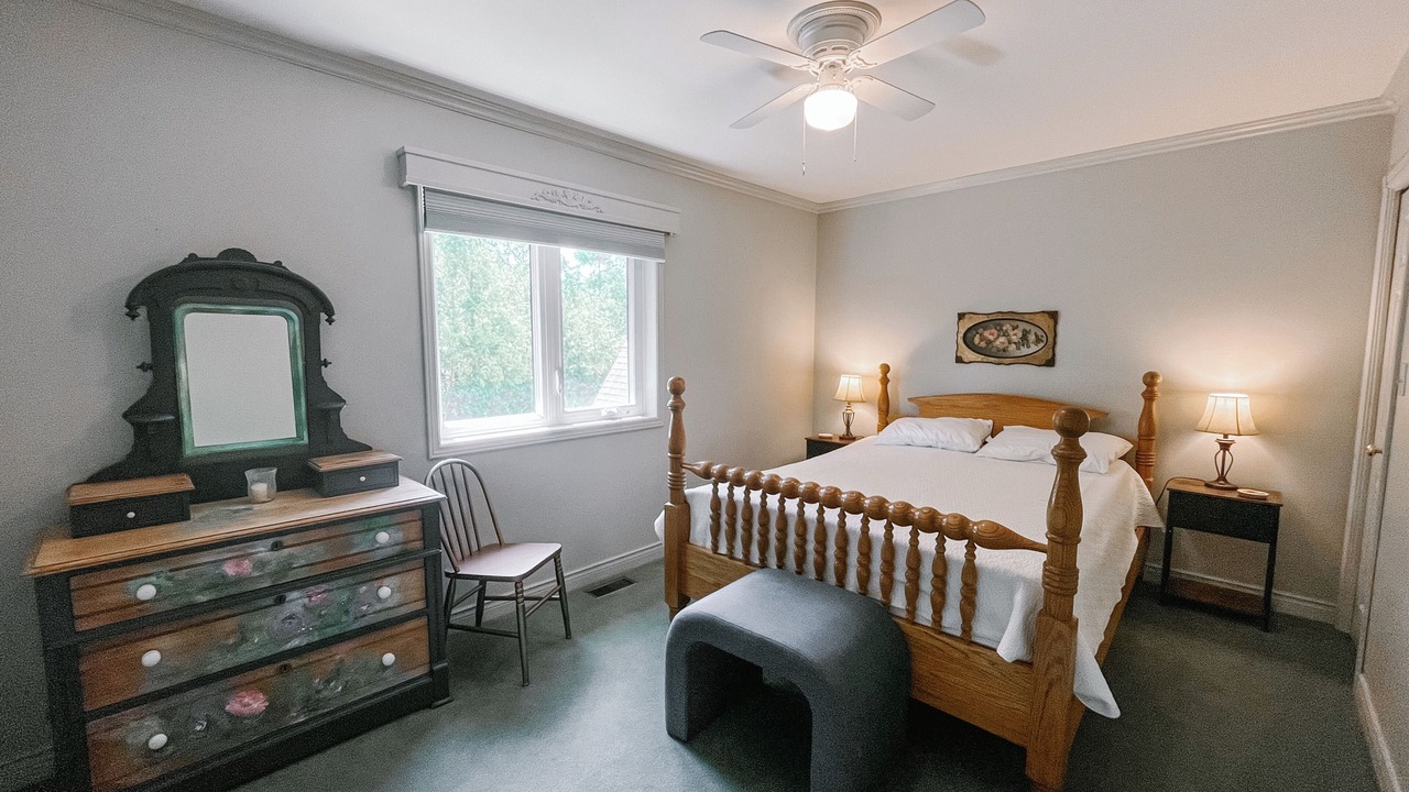 Photo of Bedroom in Port Franks