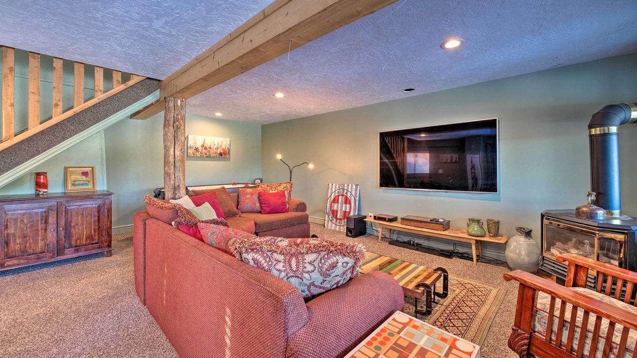 Photo of Bedroom in Tollgate Canyon
