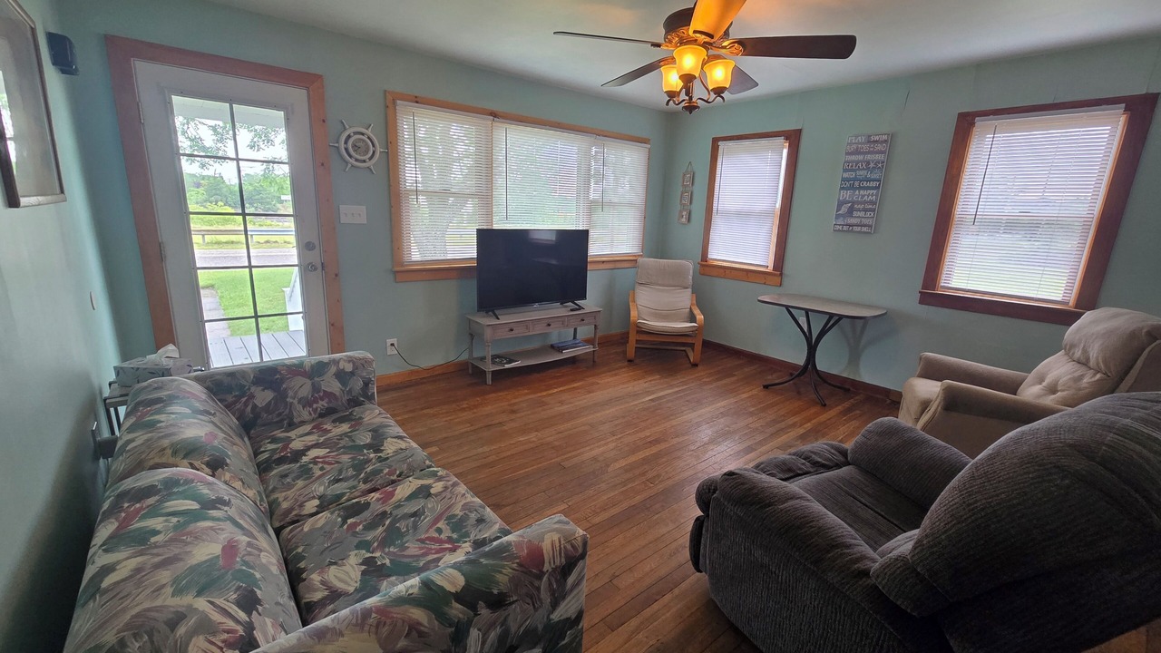 Photo of Livingroom in Cape May