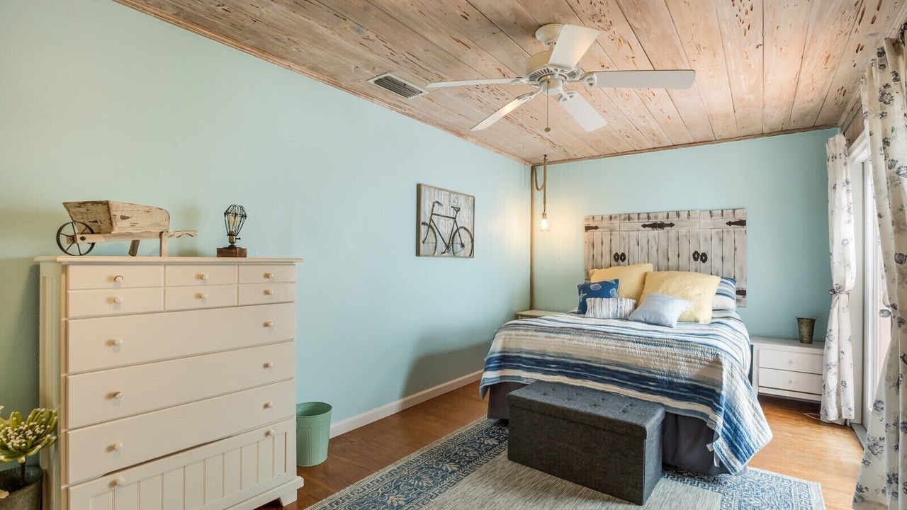 Photo of Bedroom in Siesta Key