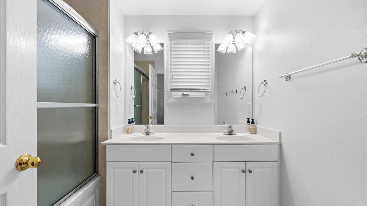 Photo of Bathroom in Ocean Isle Beach