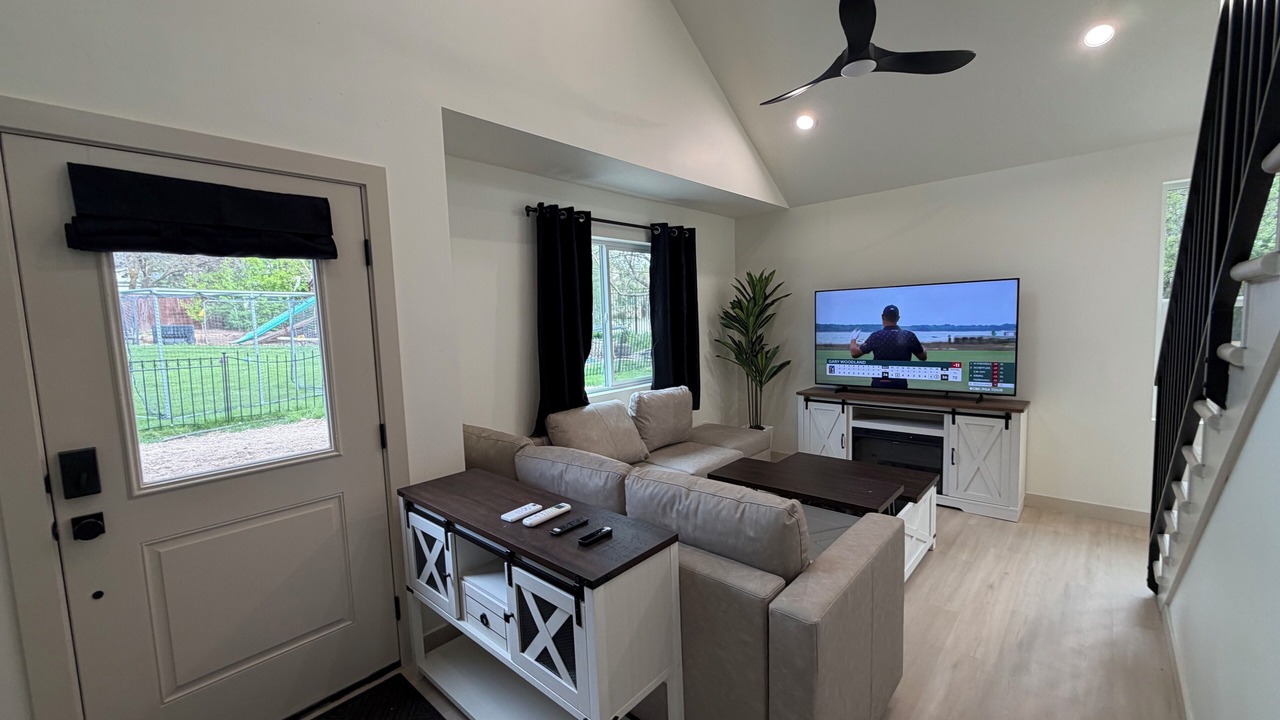 Photo of Livingroom in Lindon
