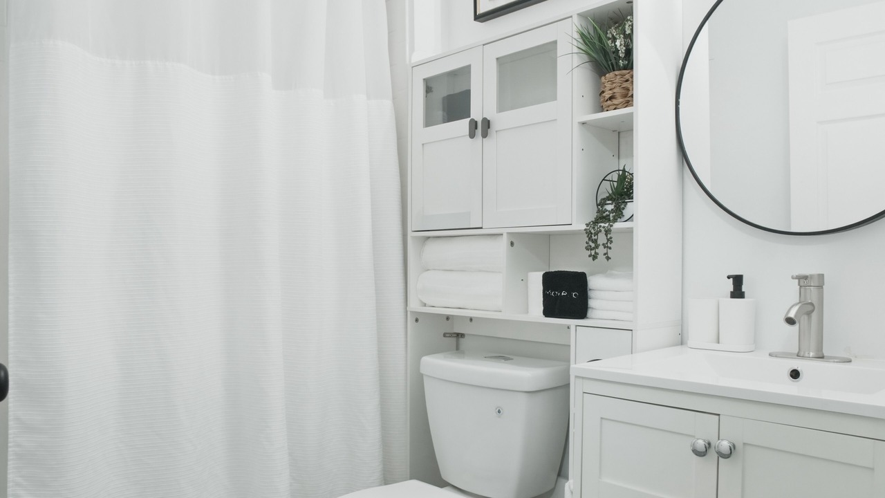 Photo of Bathroom in Washington