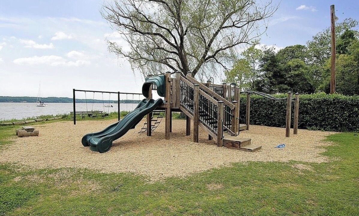 Photo of Others in Severna Park