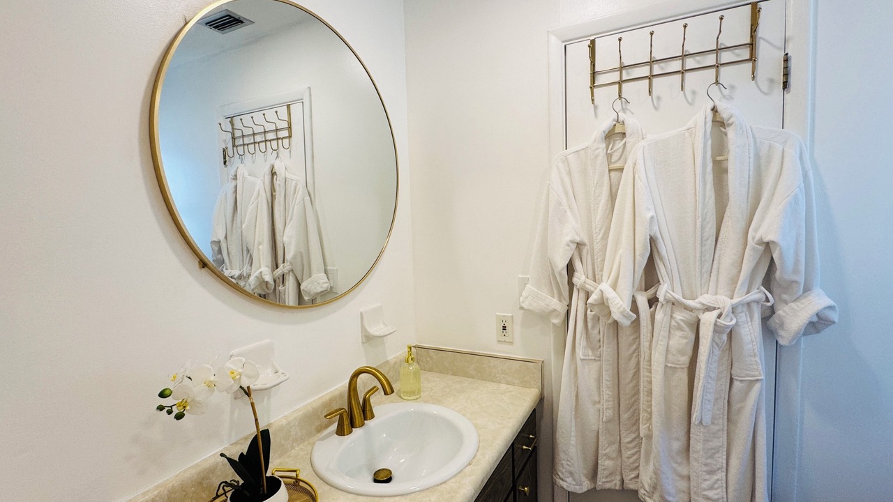 Photo of Bathroom in Bayou Oaks