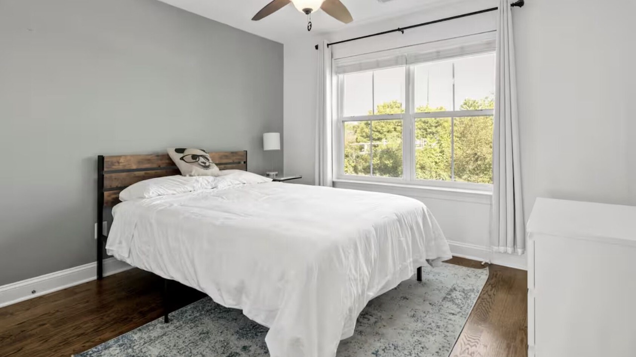 Photo of Bedroom in College Park