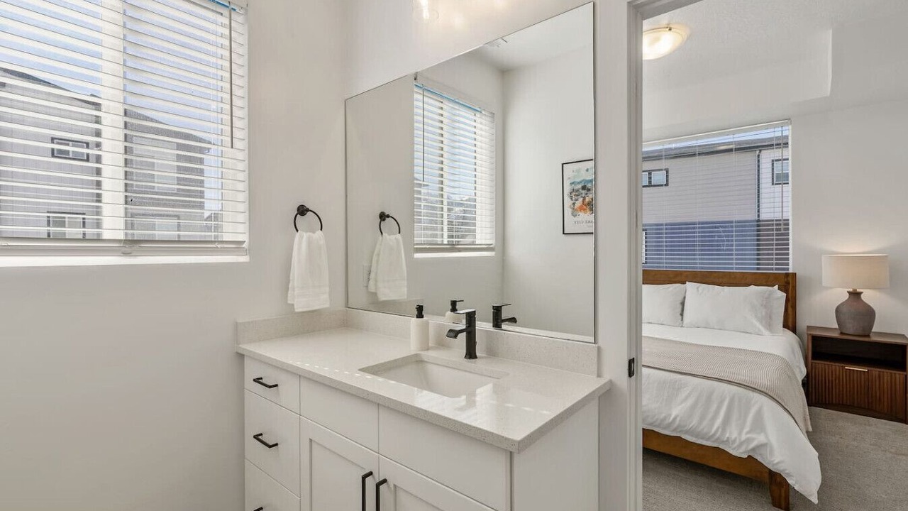 Photo of Bathroom in Sandy