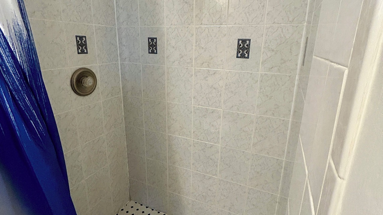 Photo of Bathroom in Desoto Acres