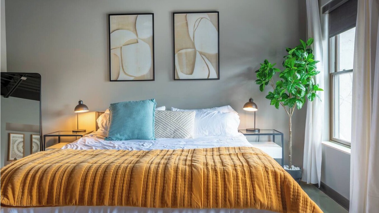 Photo of Bedroom in Weinland Park