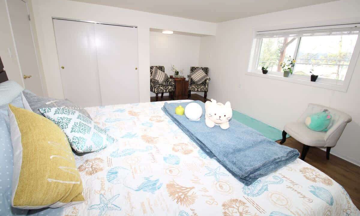 Photo of Bedroom in Mercer Island
