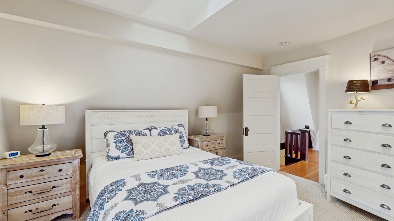 Photo of Bedroom in Green Lake