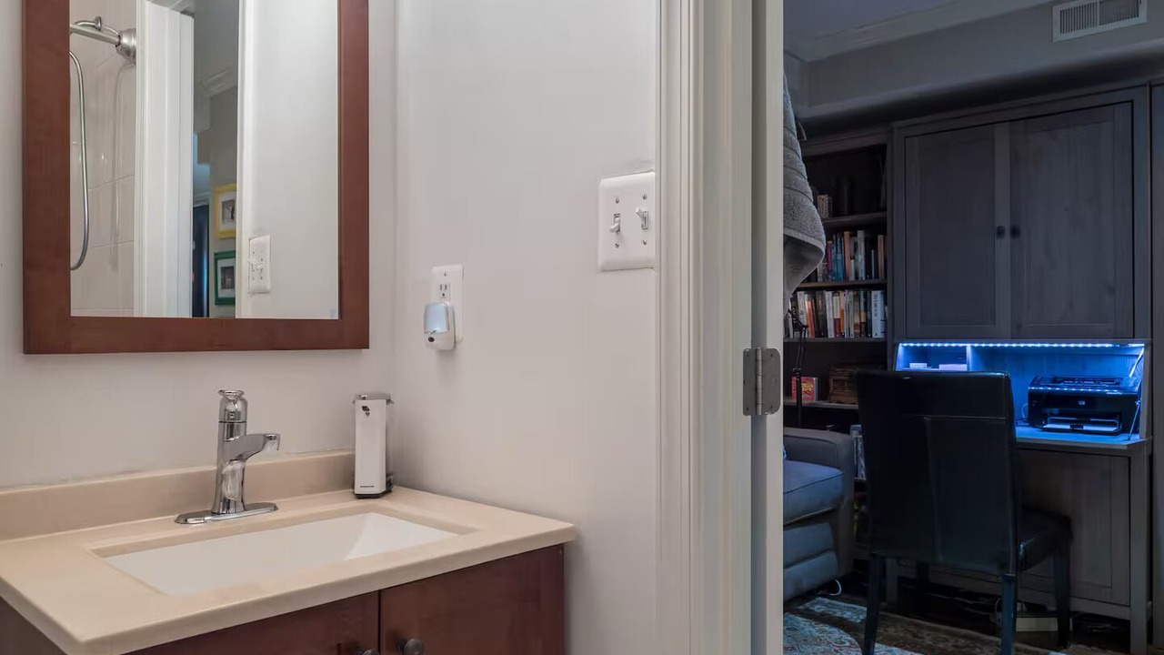 Photo of Bathroom in Truxton Circle