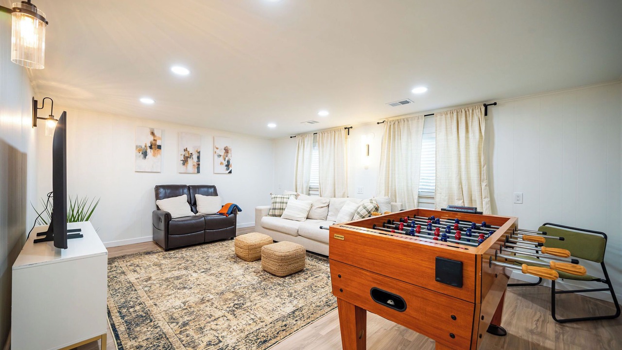 Photo of Bedroom in Summit Station