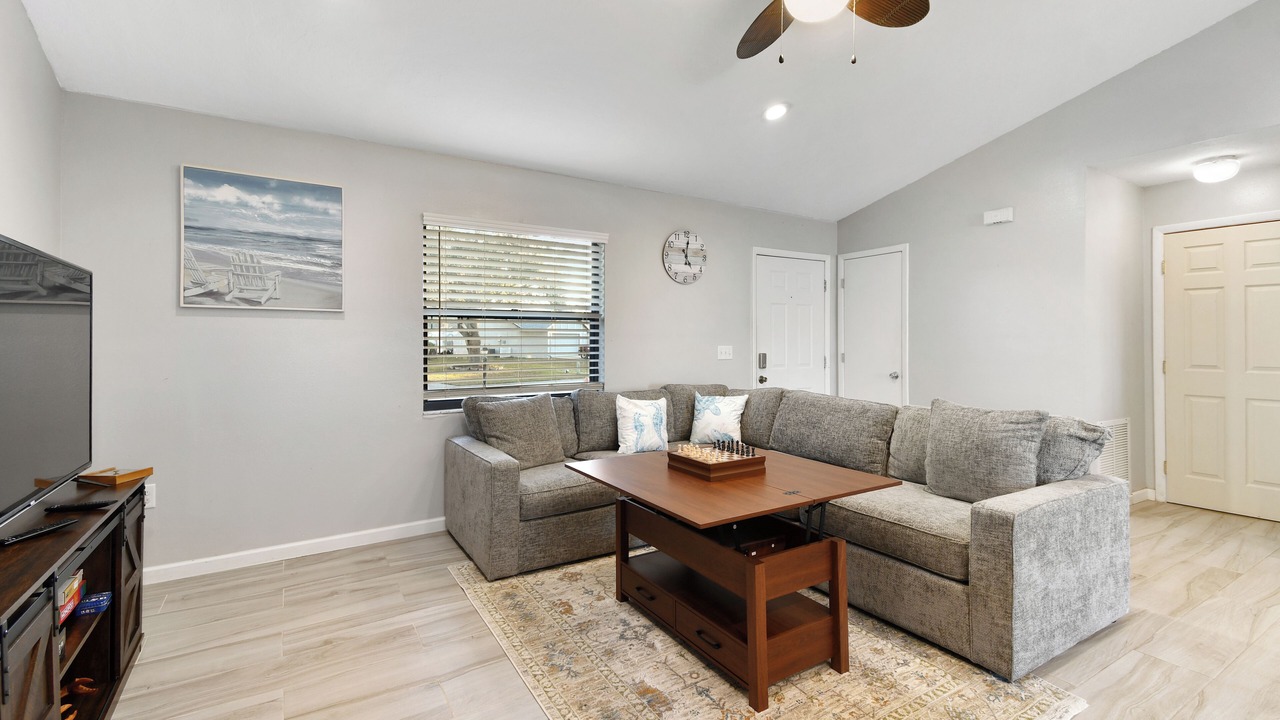Photo of Livingroom in North Sarasota
