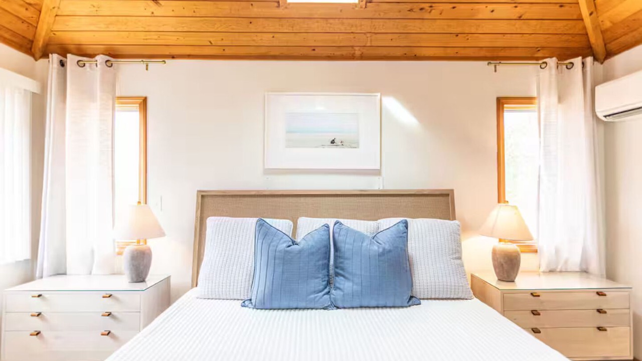 Photo of Bedroom in Southern Shores