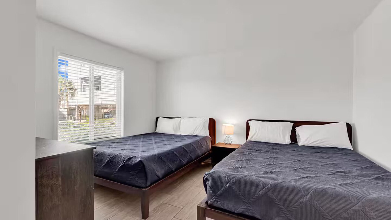 Photo of Bedroom in Ocean Drive