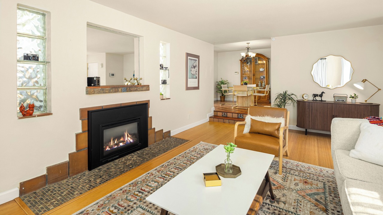 Photo of Livingroom in Bitter Lake