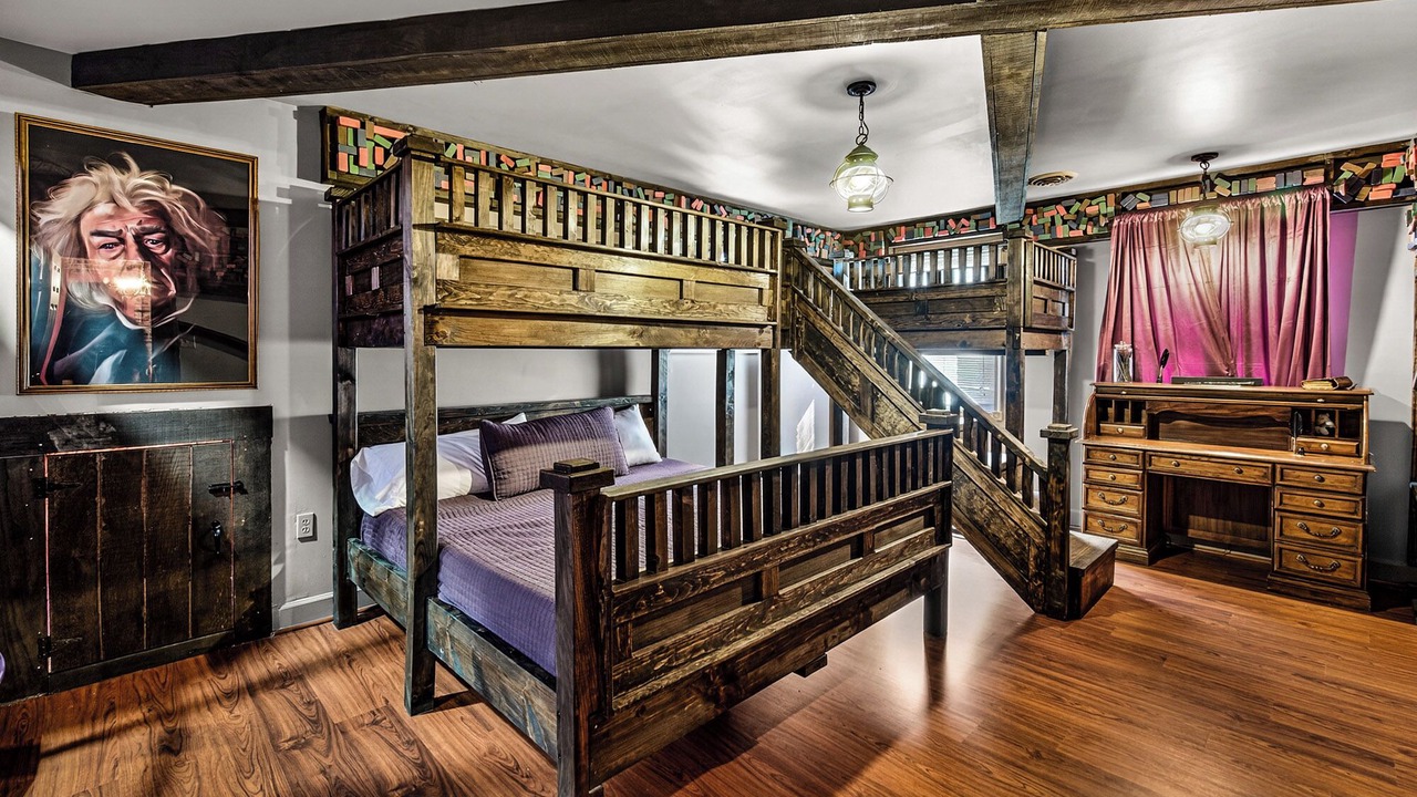 Photo of Bedroom in Adamstown