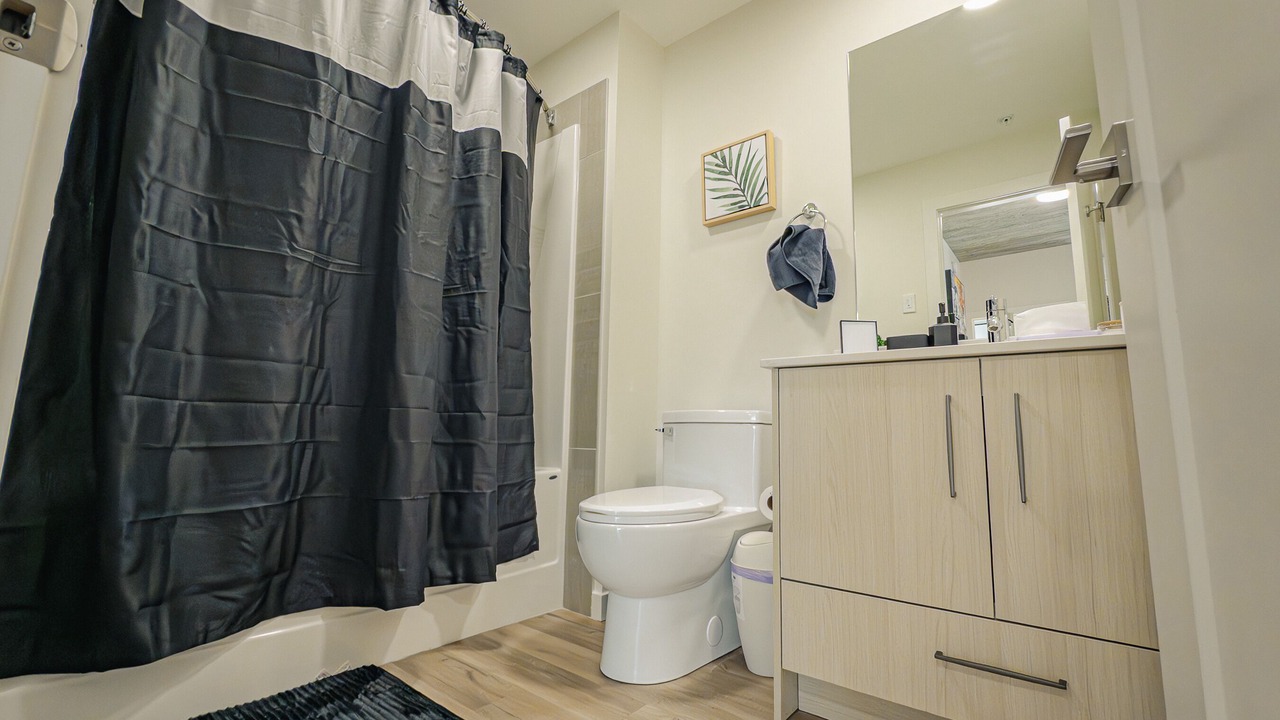 Photo of Bathroom in North Central Edmonton