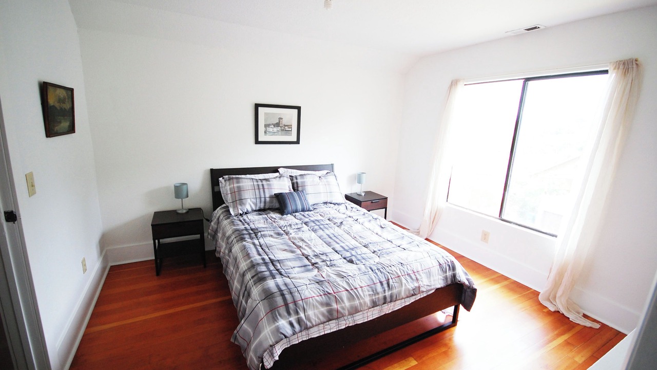 Photo of Bedroom in Columbia City