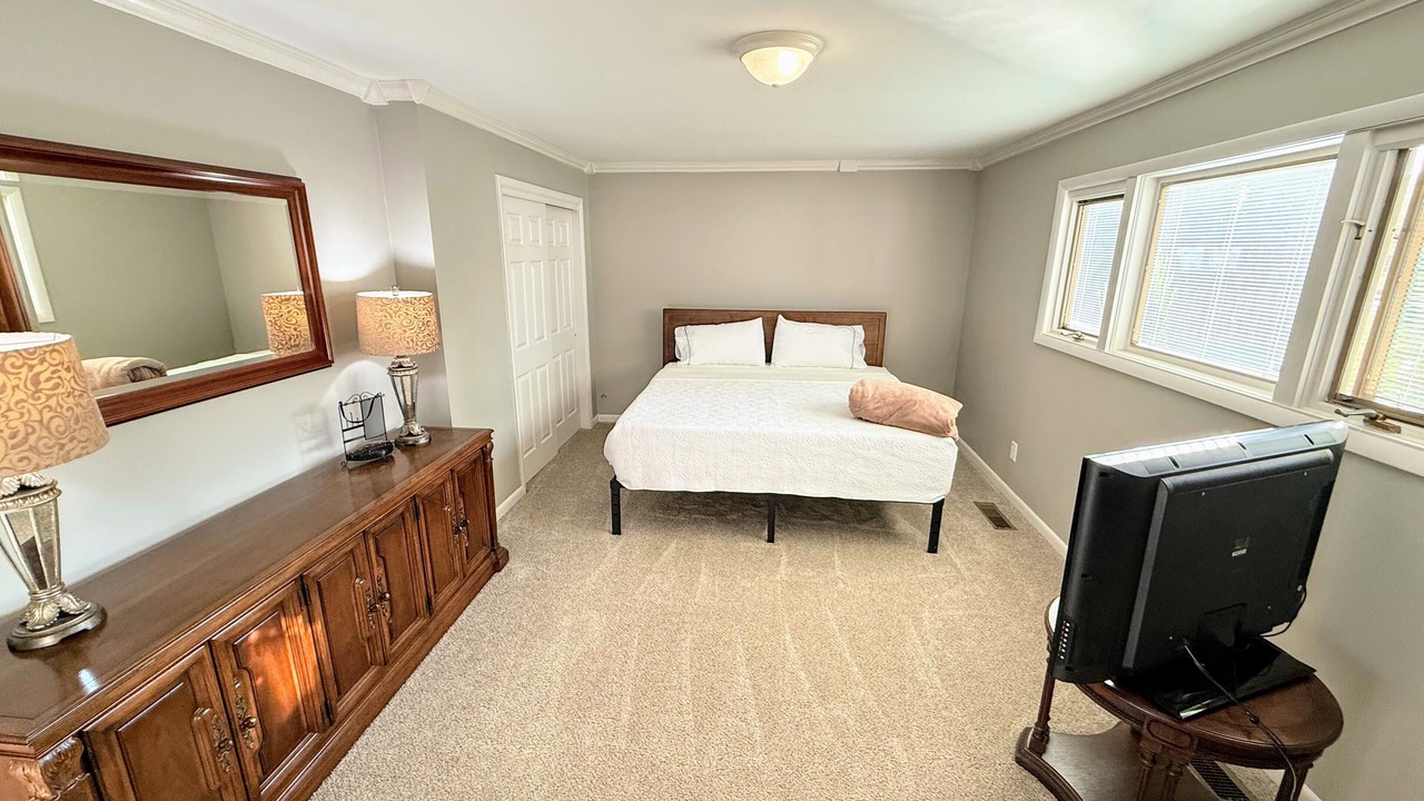 Photo of Bedroom in Gahanna