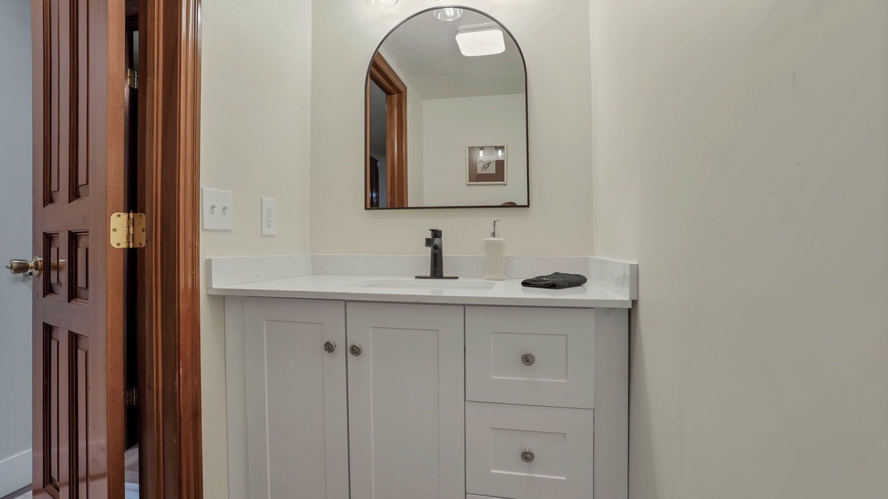 Photo of Bathroom in Canal Winchester