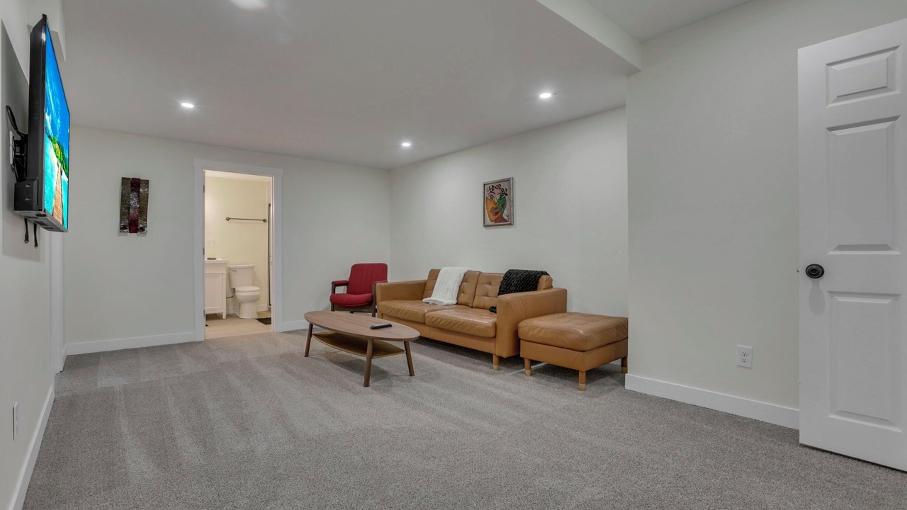 Photo of Livingroom in Canal Winchester