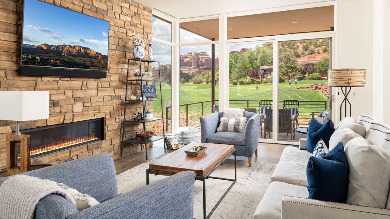 Photo of Livingroom in West Sedona