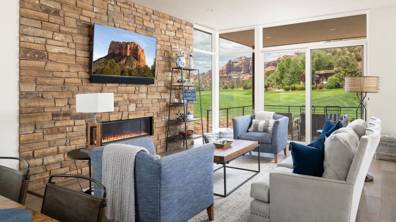 Photo of Livingroom in West Sedona
