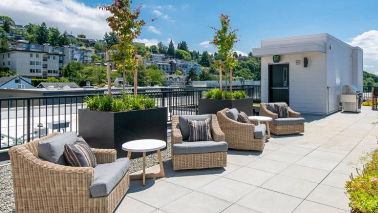 Photo of Patio Balcony in West Queen Anne