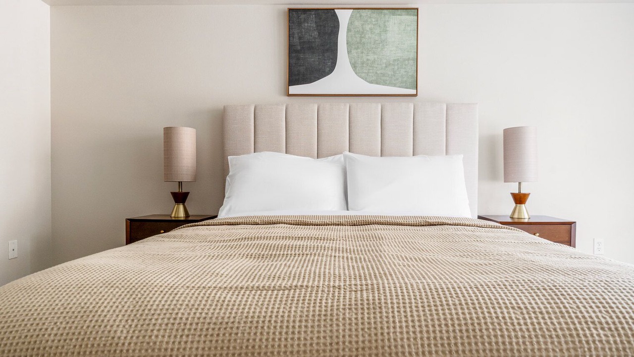Photo of Bedroom in Cascade