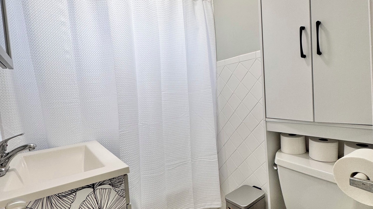 Photo of Bathroom in Douglas Park