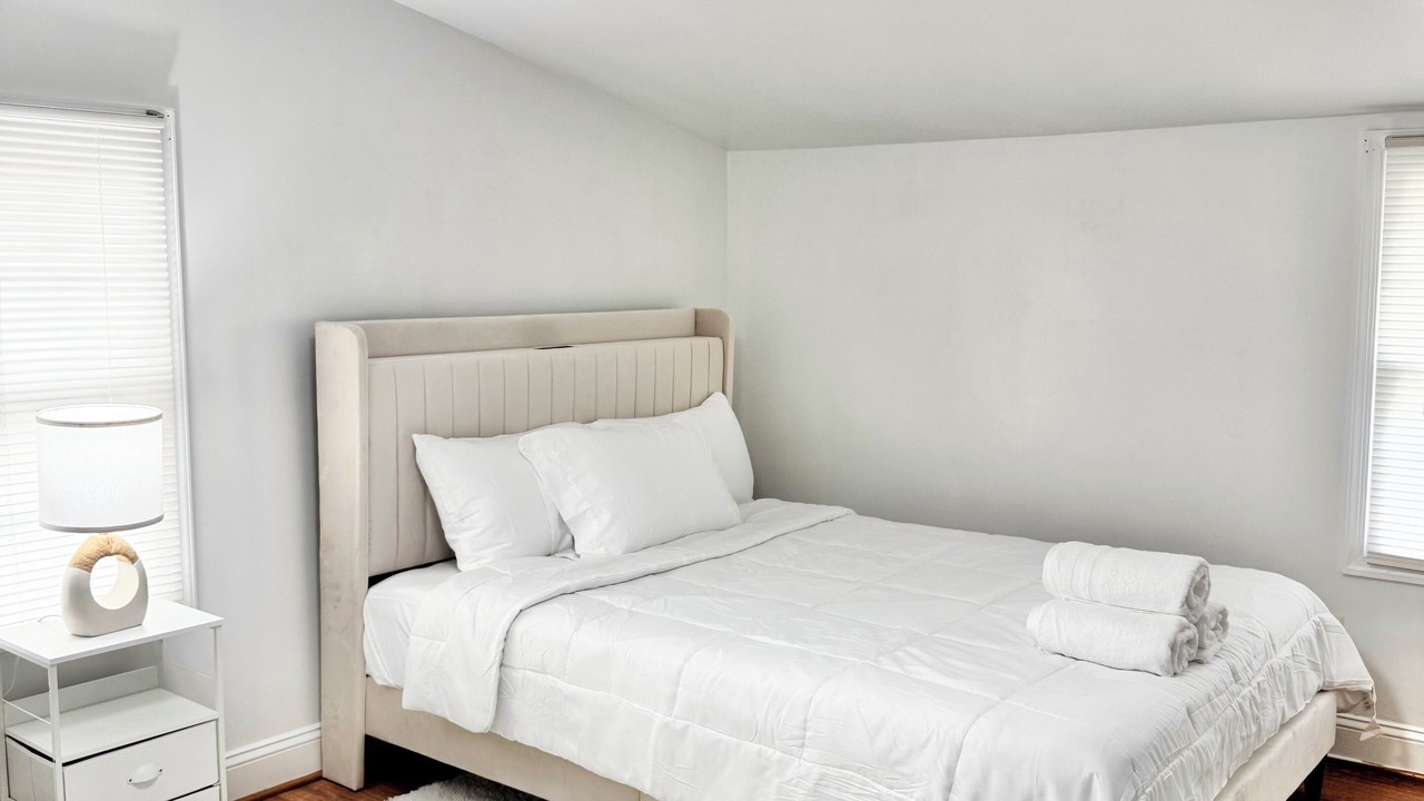 Photo of Bedroom in Douglas Park