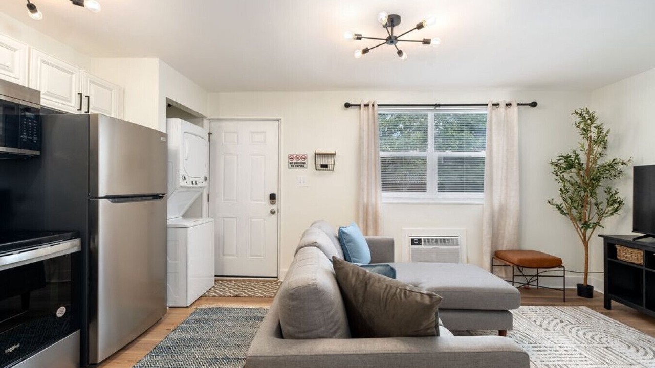 Photo of Livingroom in Downtown Columbus