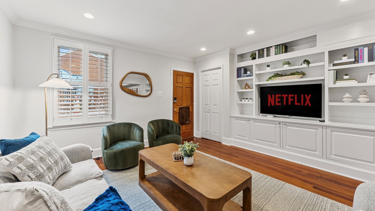 Photo of Livingroom in Old Town Alexandria